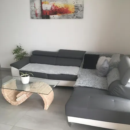 Maison Avec Jacuzzi ساتْ